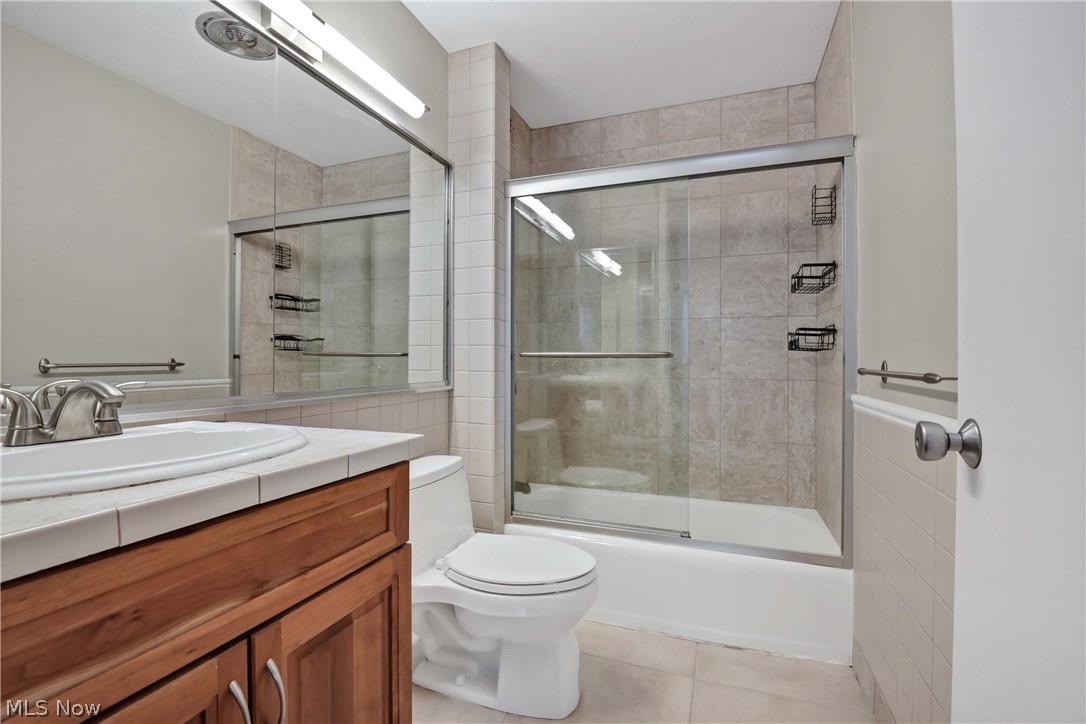 12700 Lake Avenue Lakewood OH 44107