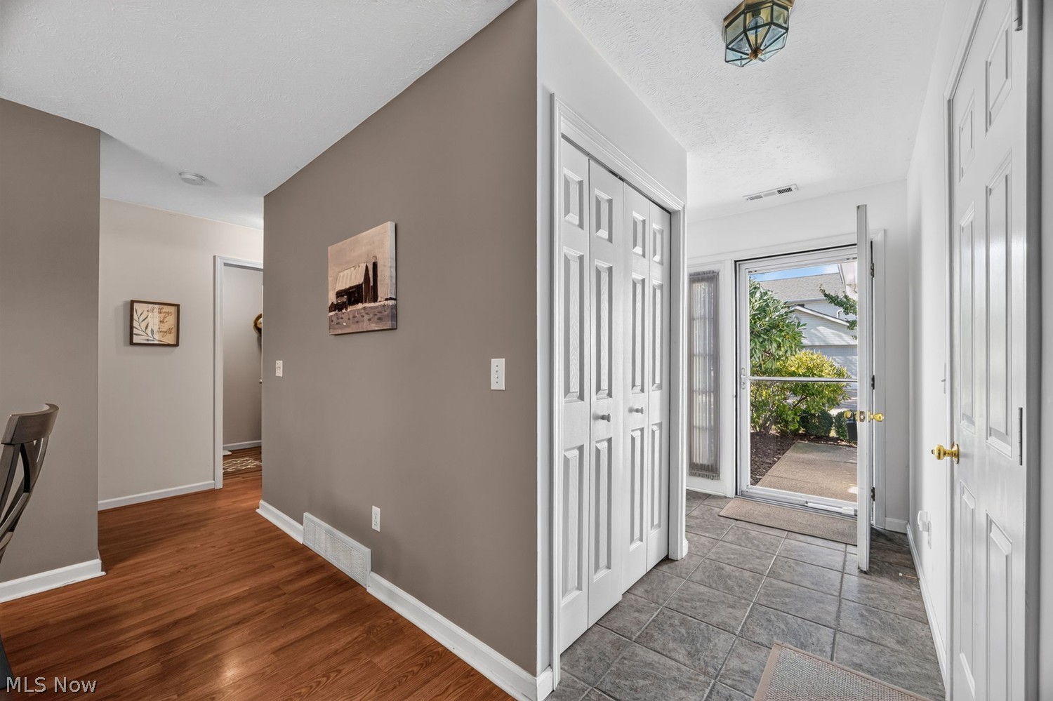 208 Harbor Ridge Lane Fairport Harbor OH 44077
