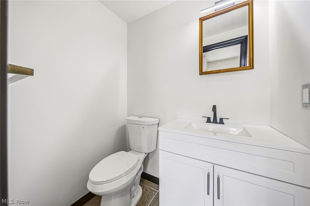 7029 Woodthrush Drive Painesville OH 44077
