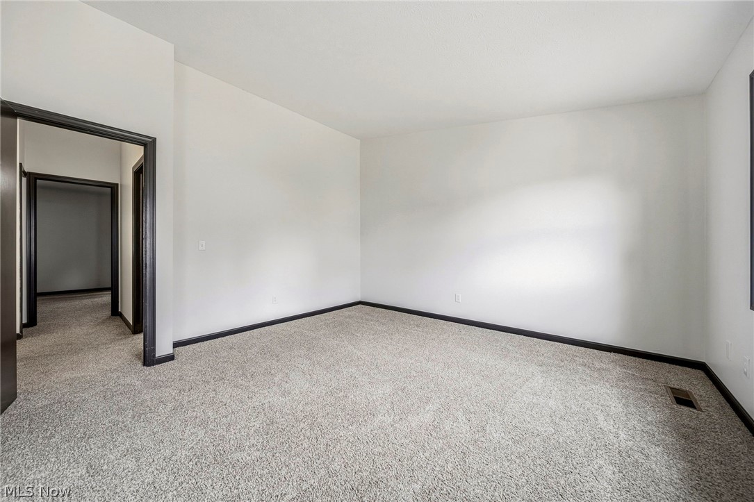 7029 Woodthrush Drive Painesville OH 44077