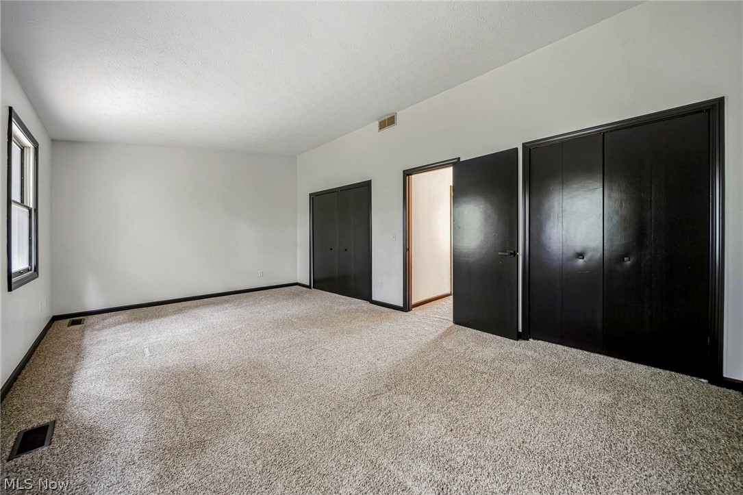 7029 Woodthrush Drive Painesville OH 44077