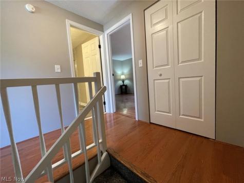 1202 Pinecrest Place Willoughby OH 44094