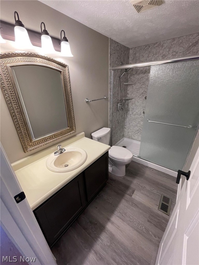1202 Pinecrest Place Willoughby OH 44094