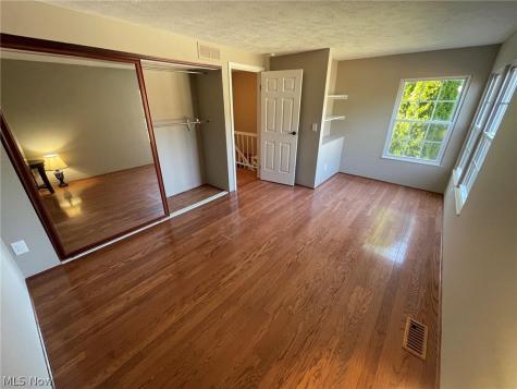 1202 Pinecrest Place Willoughby OH 44094