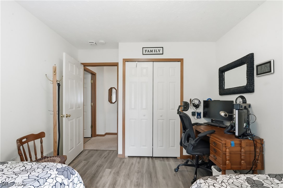 1238 Hunters Walk Ashland OH 44805