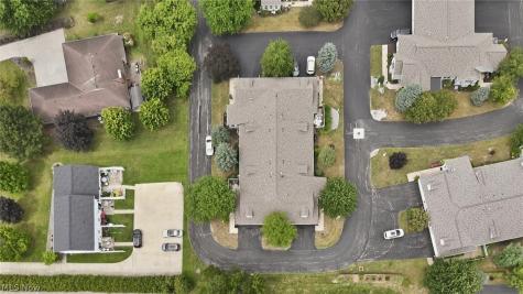 1238 Hunters Walk Ashland OH 44805