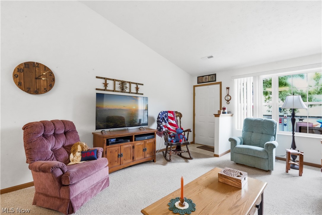 1238 Hunters Walk Ashland OH 44805