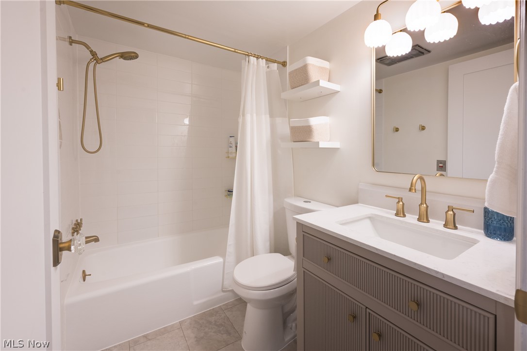 22701 Center Ridge Road Rocky River OH 44116