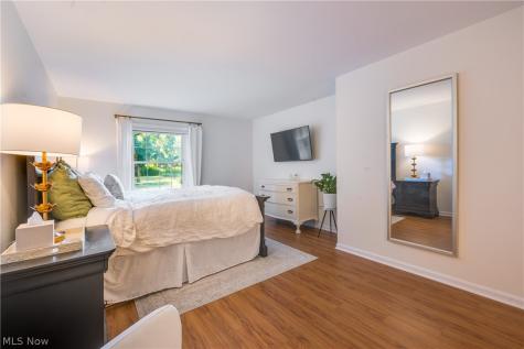 22701 Center Ridge Road Rocky River OH 44116