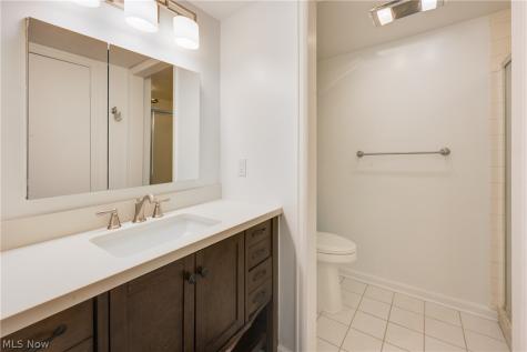 22701 Center Ridge Road Rocky River OH 44116