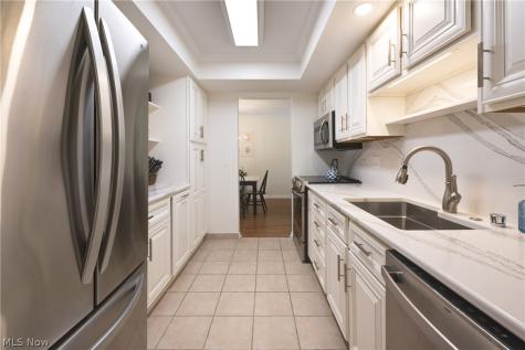 22701 Center Ridge Road Rocky River OH 44116