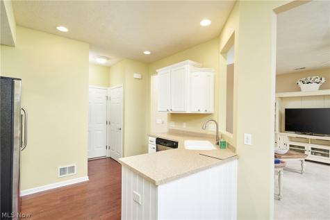 438 Turner Drive Copley OH 44321