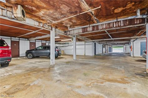 924 Memorial Parkway Akron OH 44303