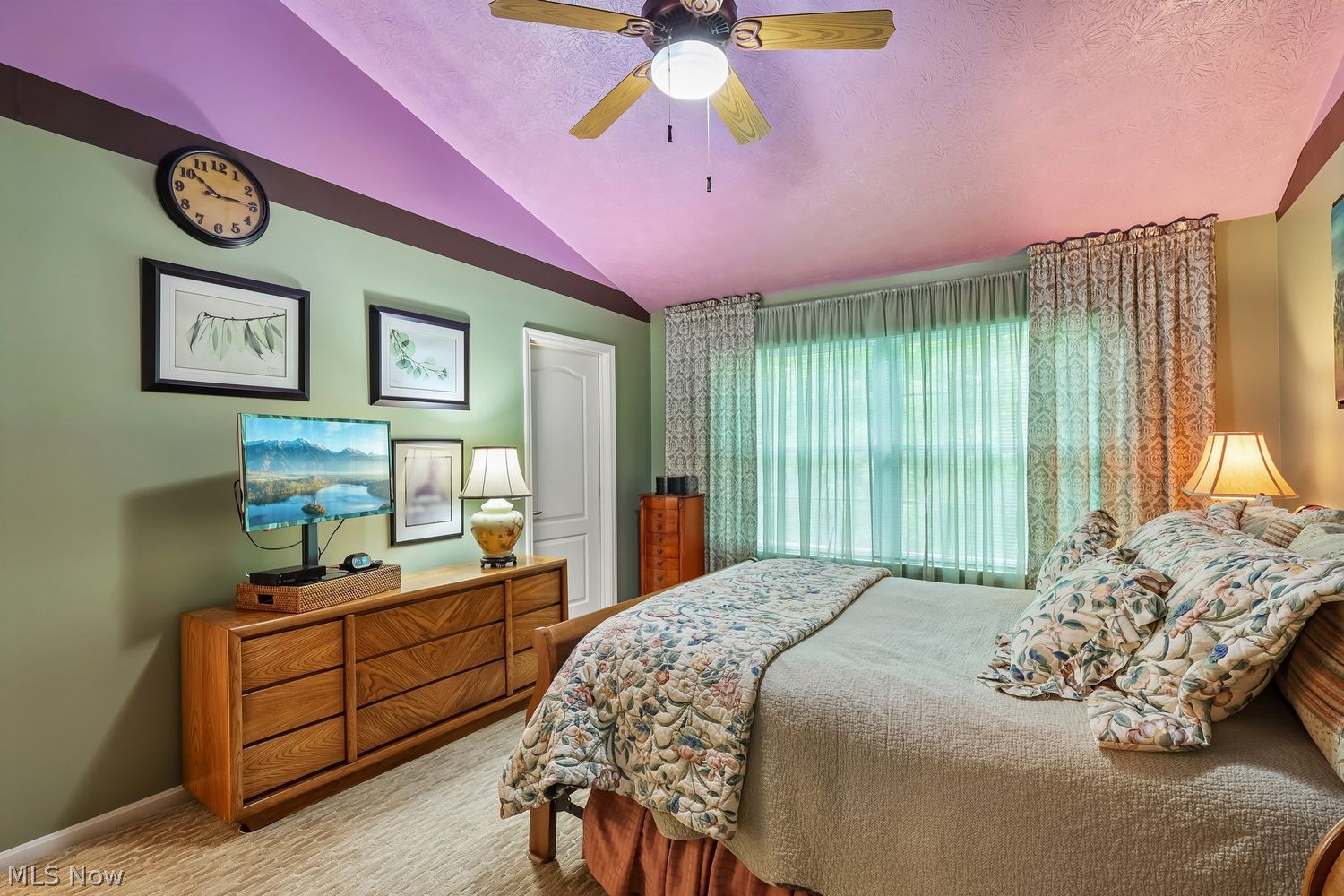 106 Kensington Court Aurora OH 44202