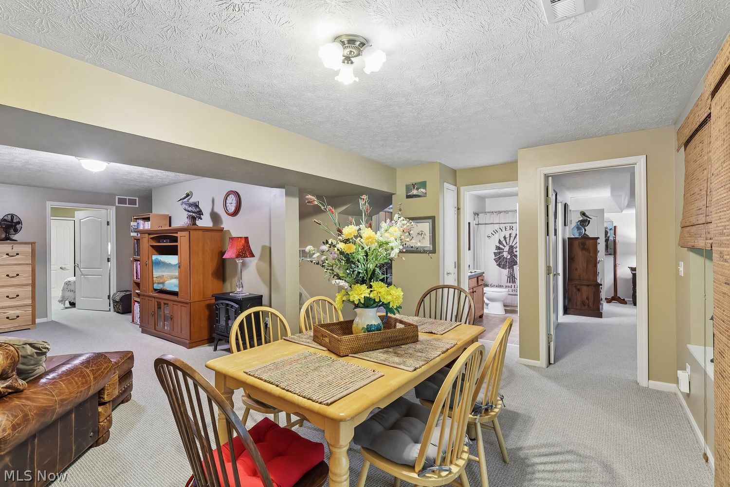 106 Kensington Court Aurora OH 44202