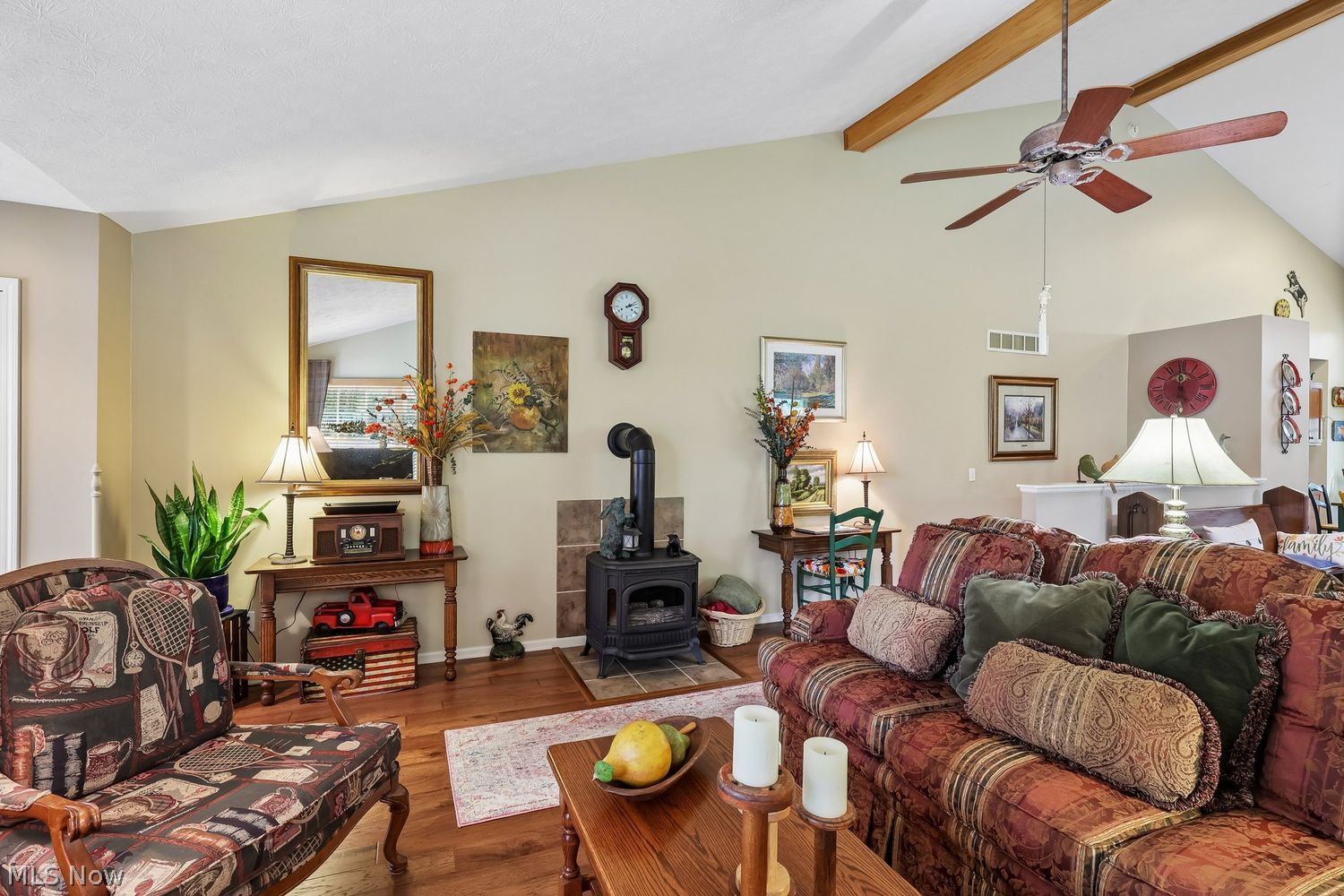 106 Kensington Court Aurora OH 44202