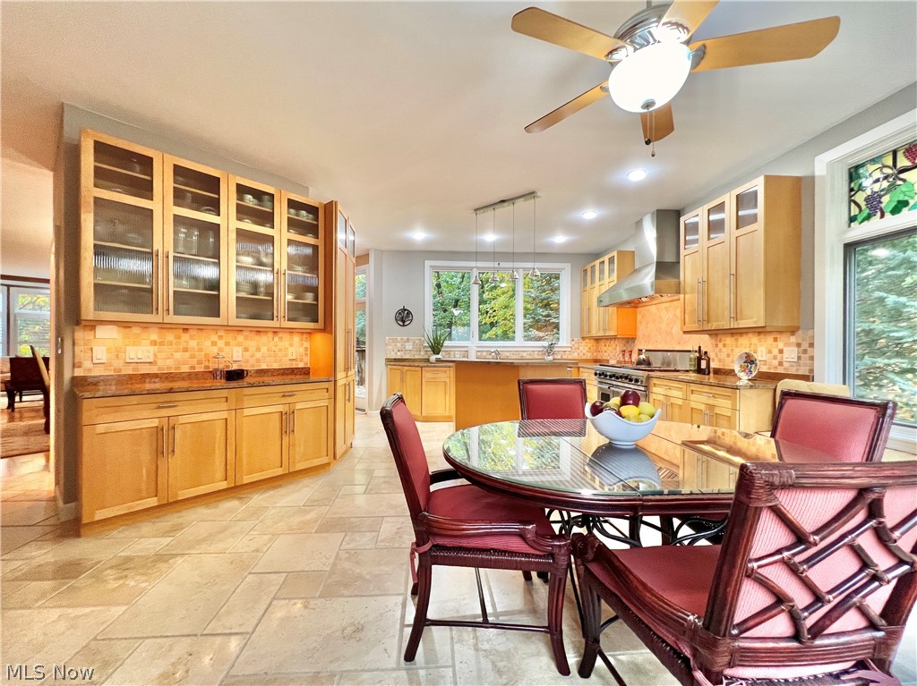 12666 Mayfield Road Cleveland Heights OH 44106