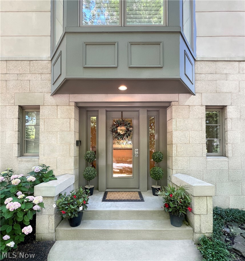 12666 Mayfield Road Cleveland Heights OH 44106