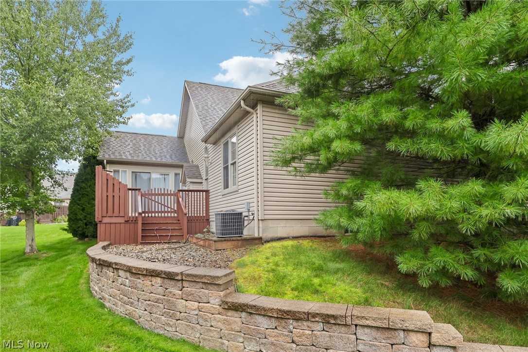7007 Clingan Road Poland OH 44514