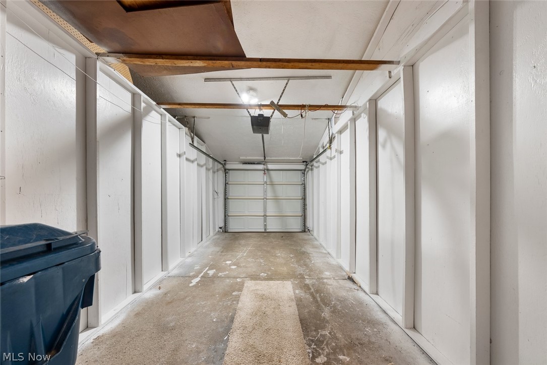 9588 Fernwood Drive Olmsted Falls OH 44138