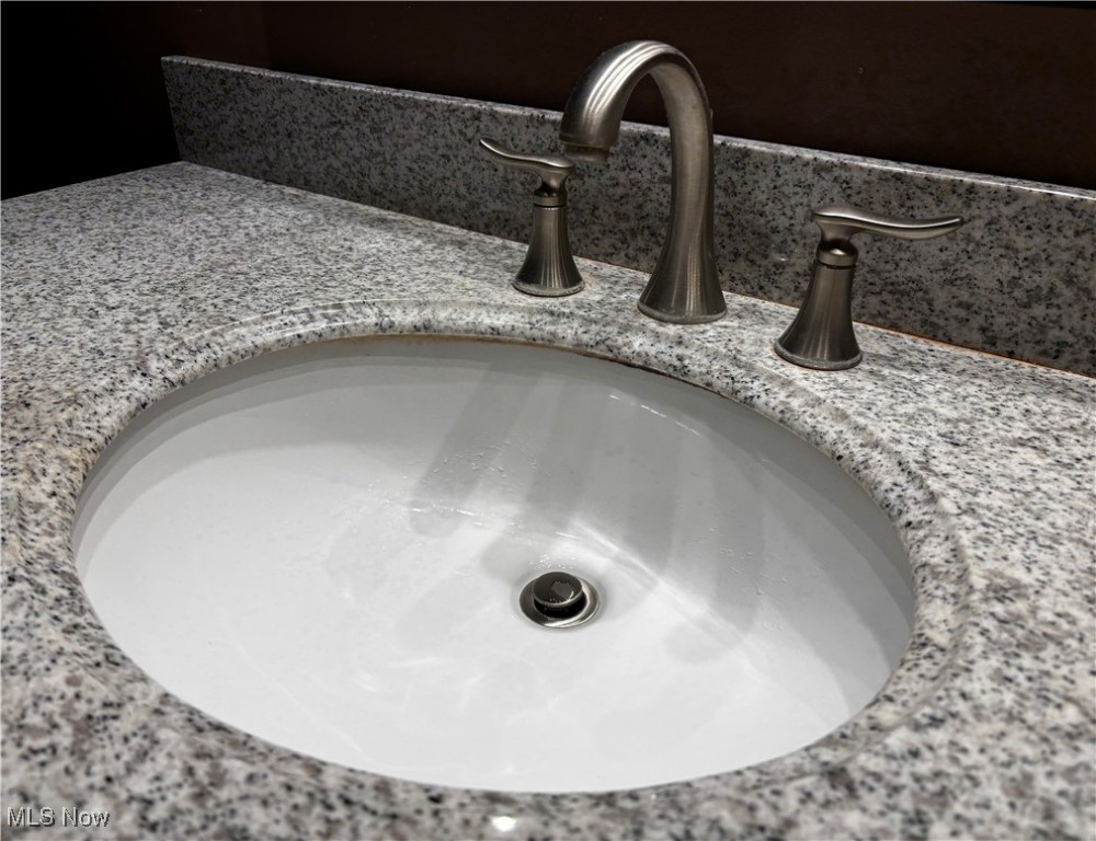 6736 Rockridge Court Middleburg Heights OH 44130