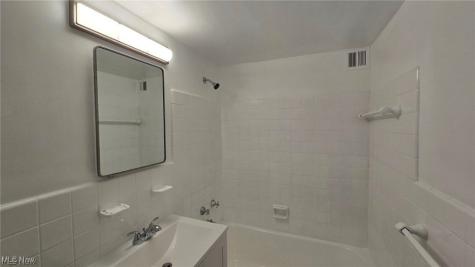11820 Edgewater Drive Lakewood OH 44107