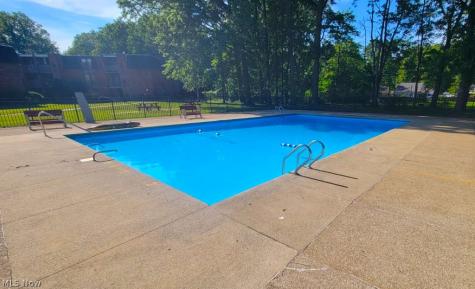 4179 Columbia Road North Olmsted OH 44070