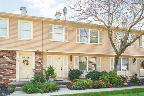 69 Quaker Ridge Drive Akron OH 44313