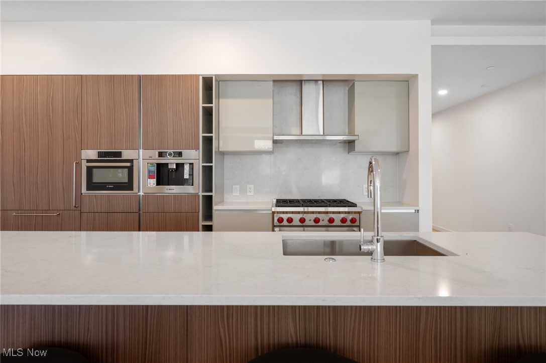 22700 Lake Road Rocky River OH 44116