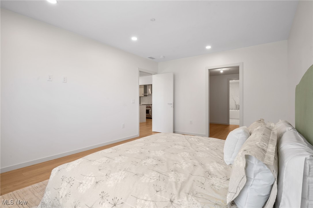 22700 Lake Road Rocky River OH 44116