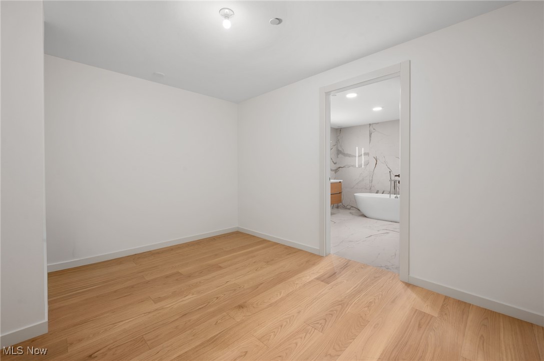 22700 Lake Road Rocky River OH 44116