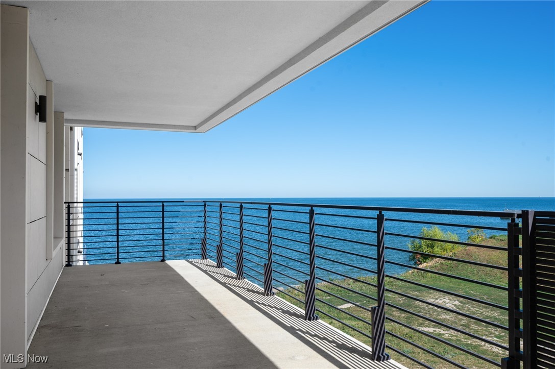 22700 Lake Road Rocky River OH 44116