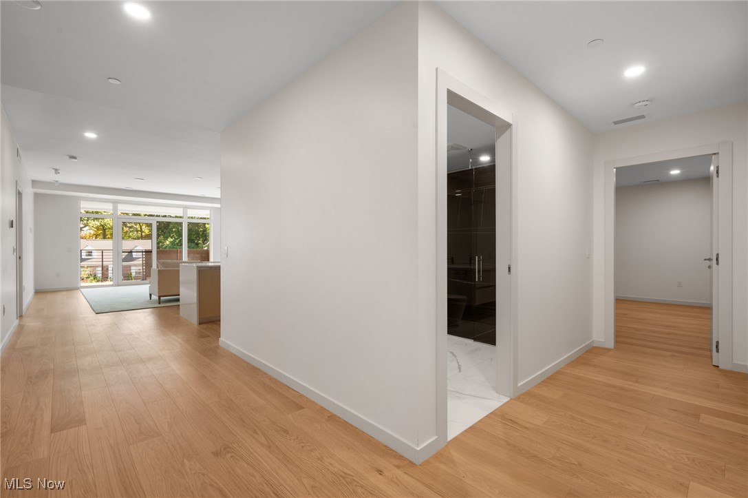 22700 Lake Road Rocky River OH 44116