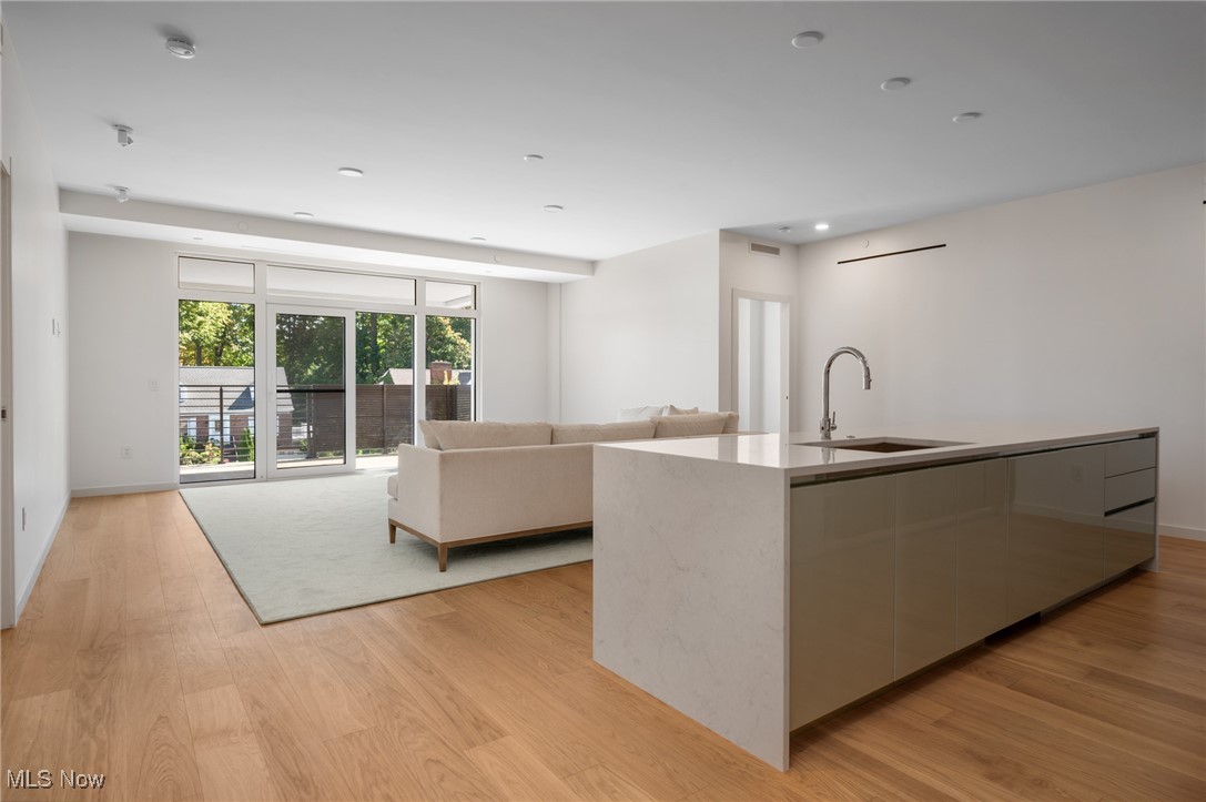 22700 Lake Road Rocky River OH 44116