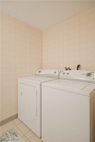 6895 Carriage Hill Drive Brecksville OH 44141