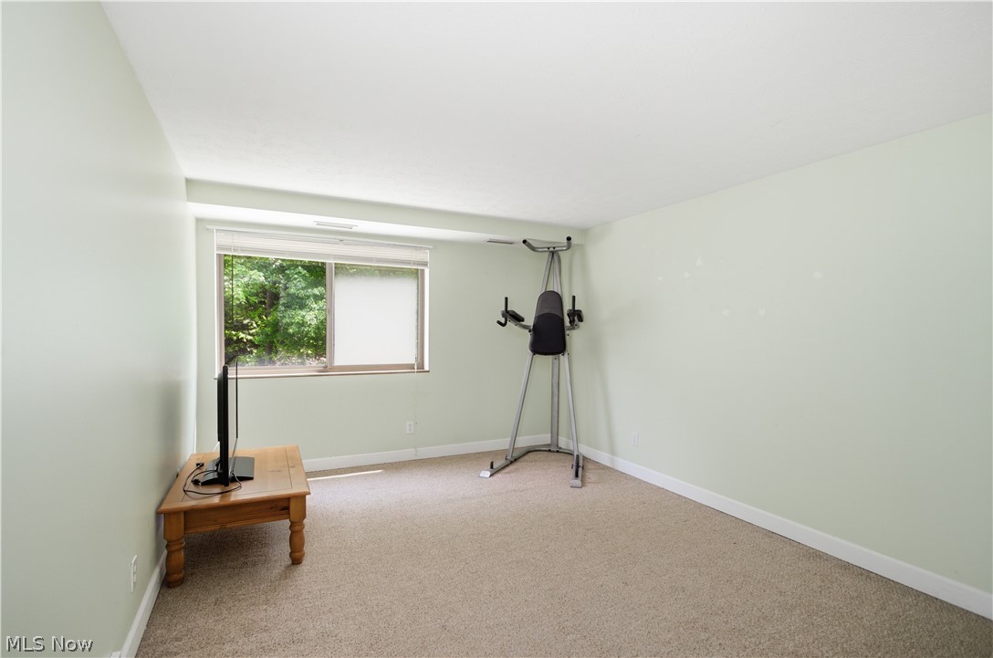 6895 Carriage Hill Drive Brecksville OH 44141