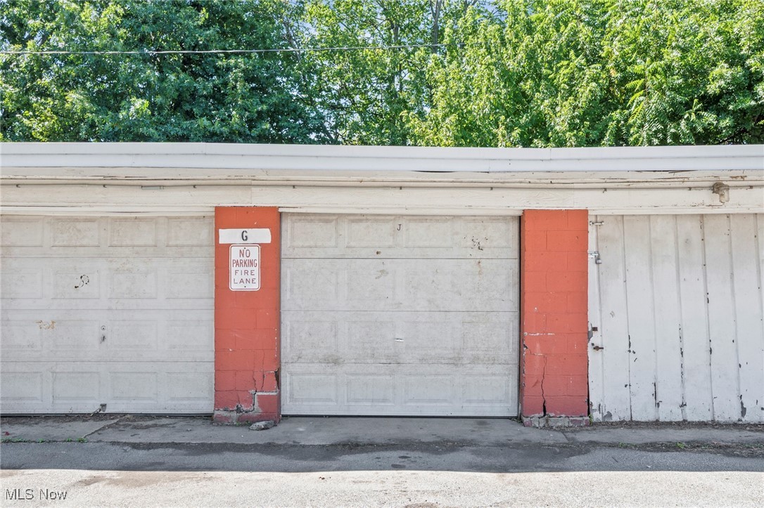 422 Clearview Drive Euclid OH 44123