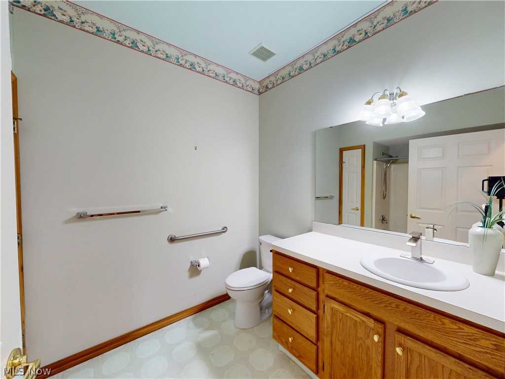 285 Village Drive Seven Hills OH 44131