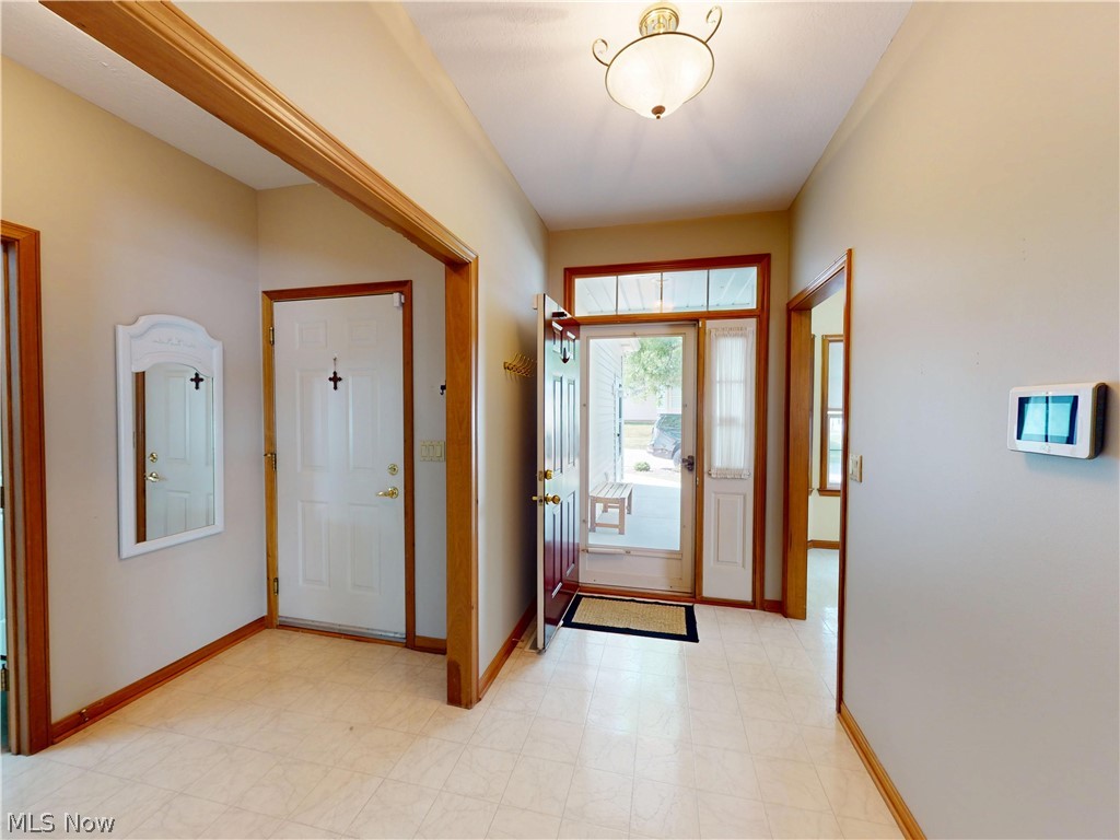 285 Village Drive Seven Hills OH 44131