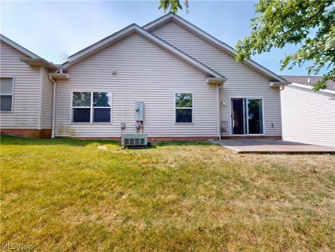 285 Village Drive Seven Hills OH 44131