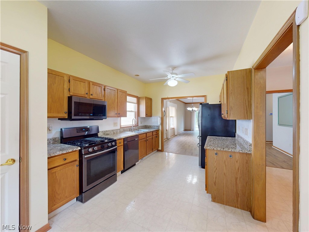285 Village Drive Seven Hills OH 44131