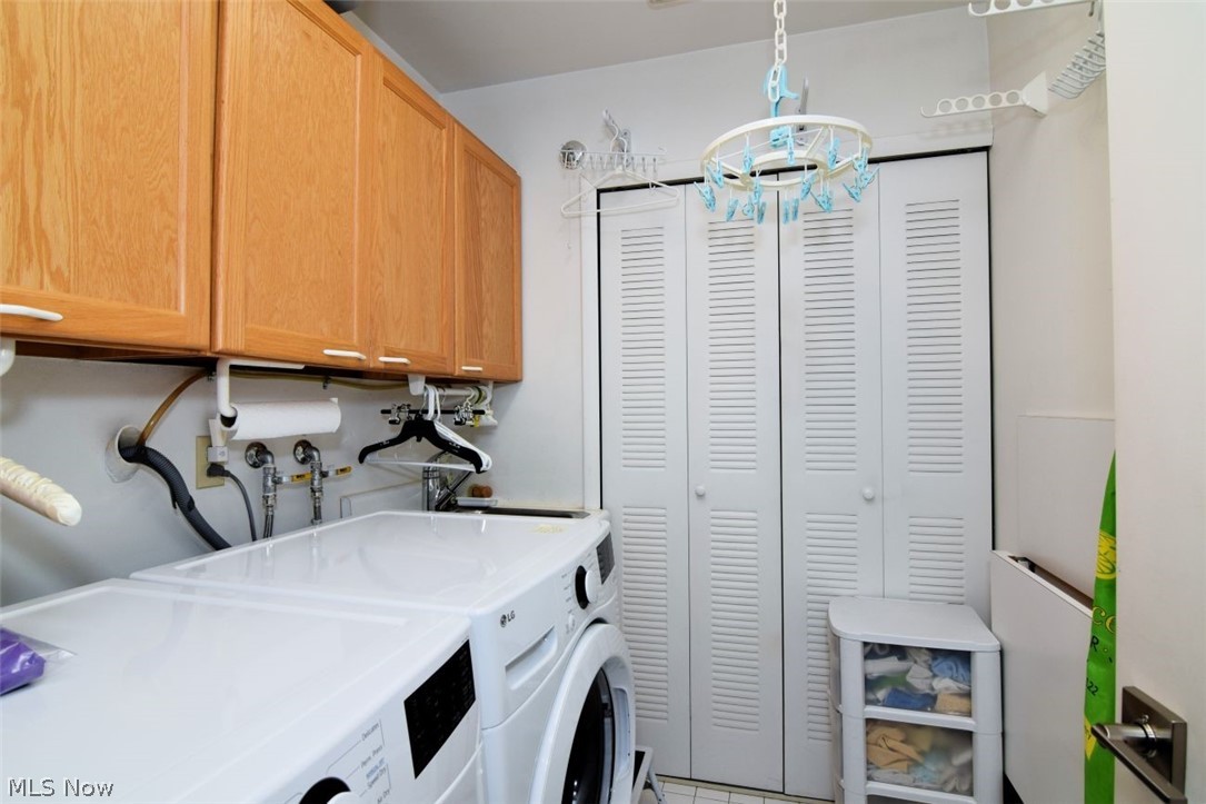 3264 Richmond Road Beachwood OH 44122