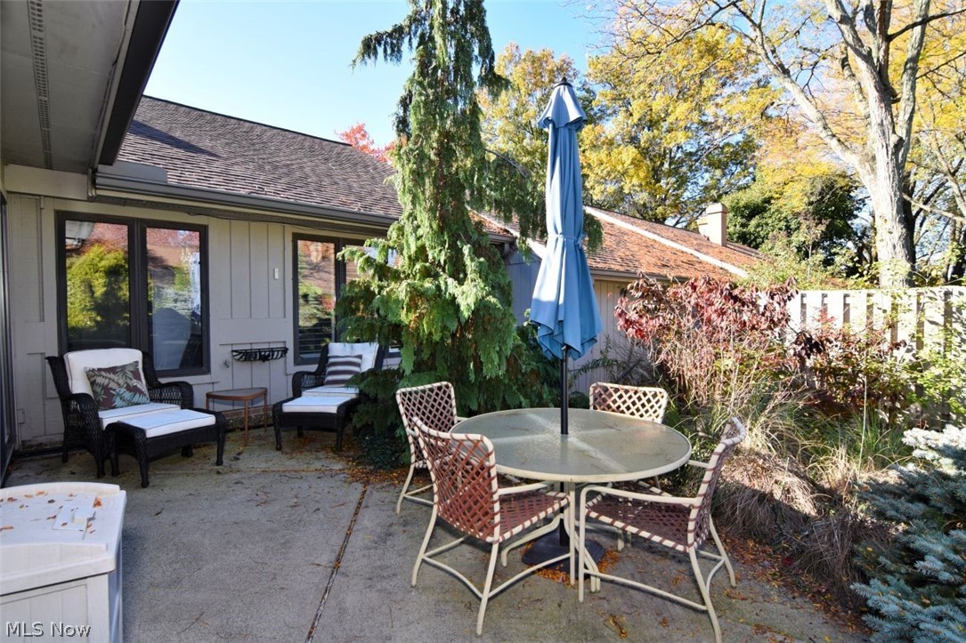 3264 Richmond Road Beachwood OH 44122