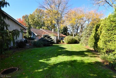 3264 Richmond Road Beachwood OH 44122