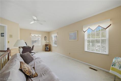 26 Hudson Common Drive Hudson OH 44236