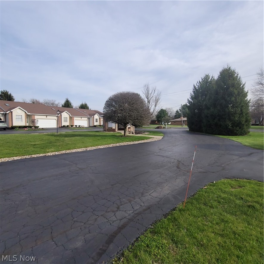 148 Woodland Cortland OH 44410