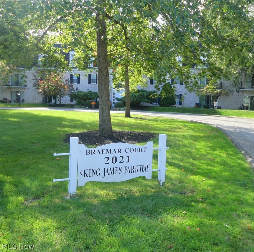 2021 King James Parkway Westlake OH 44145