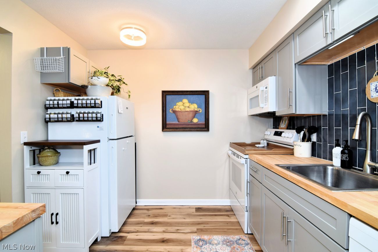 75 Atterbury Boulevard Hudson OH 44236