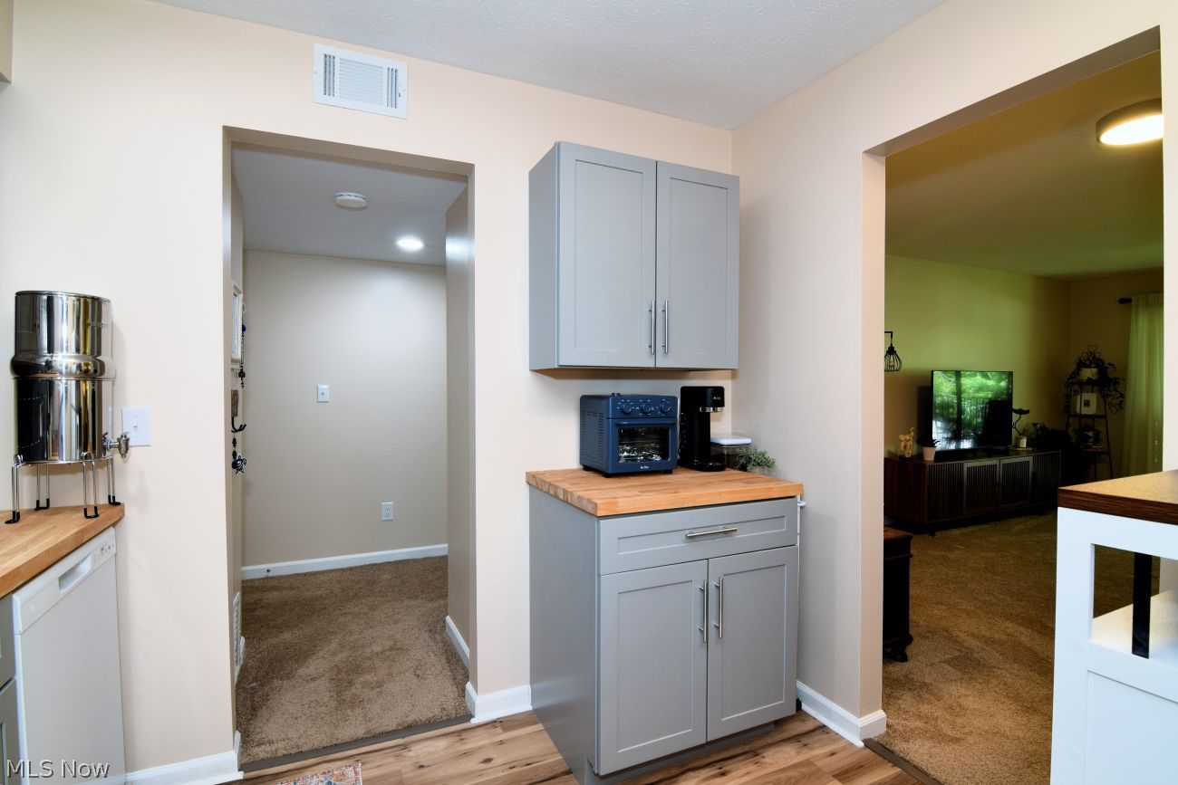75 Atterbury Boulevard Hudson OH 44236
