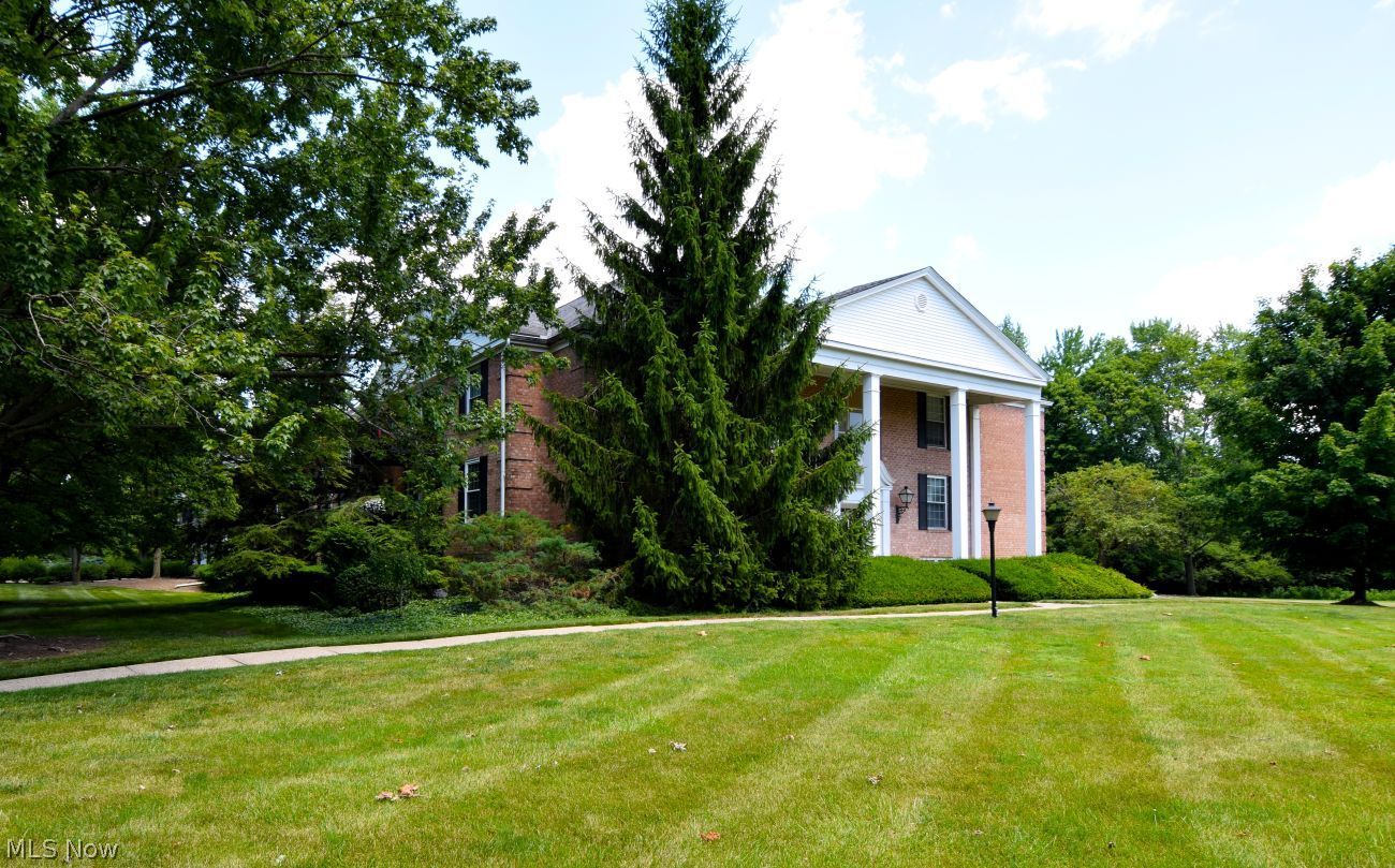 75 Atterbury Boulevard Hudson OH 44236